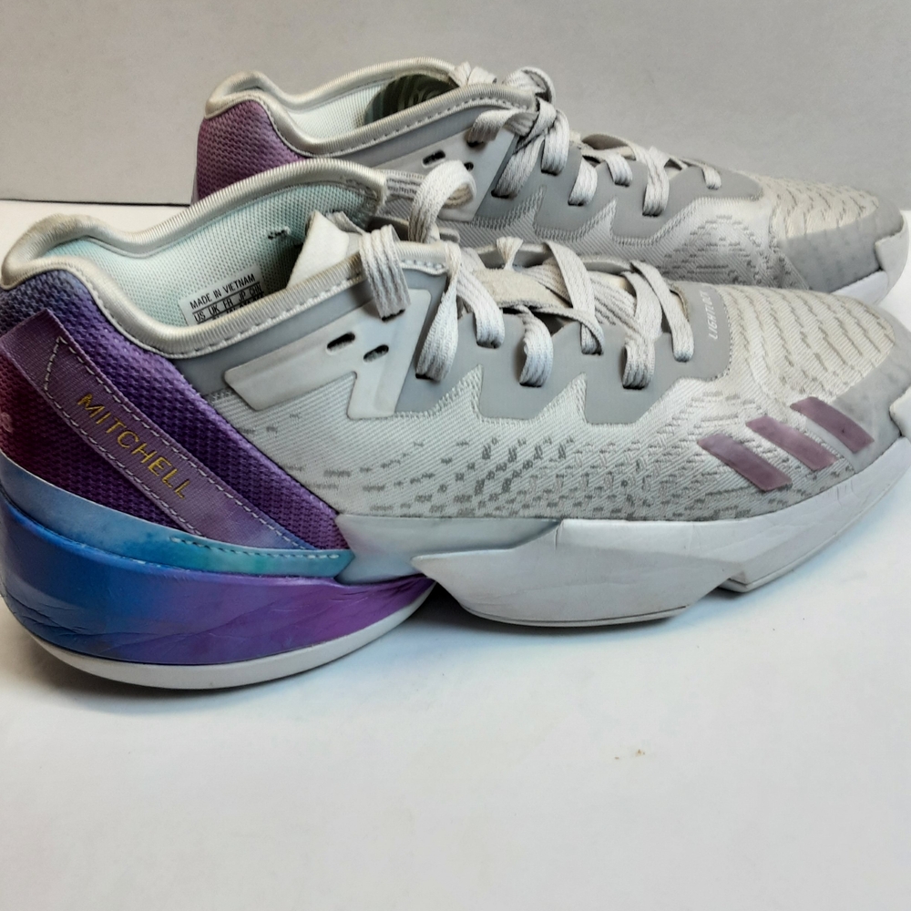 Adidas DON Mens Dream It Issue 4 Donovan Mitchell Purple and Gray Sneakers Sz 9